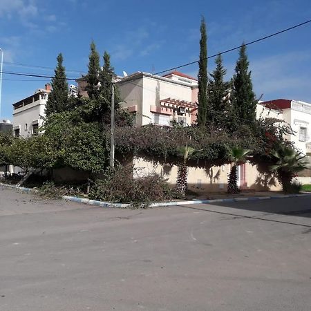 Etablissement Moderne Apartman Safi Kültér fotó